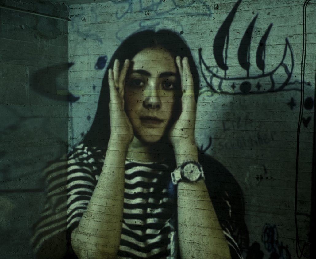 Fotos aus der Ausstellung "What's behind?" 5